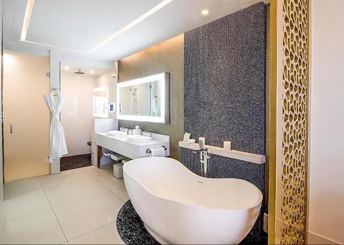 Residential Retreat 1 Bedroom Garza Blanca & Apartamento